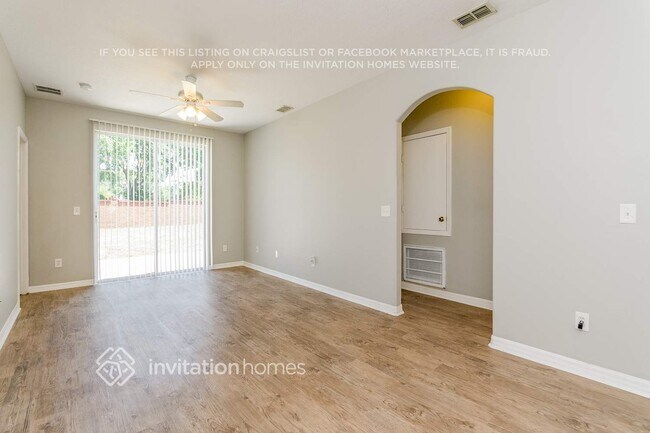 Foto del edificio - 507 Madina Cir