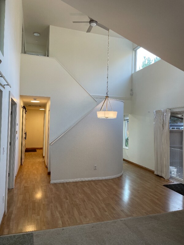 Building Photo - 17633 NW Rolling Hill Ln