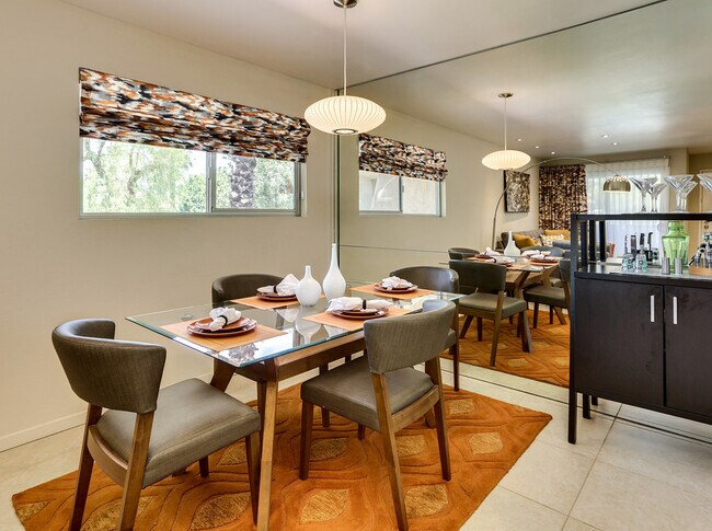 Foto del edificio - 420 N Villa Ct