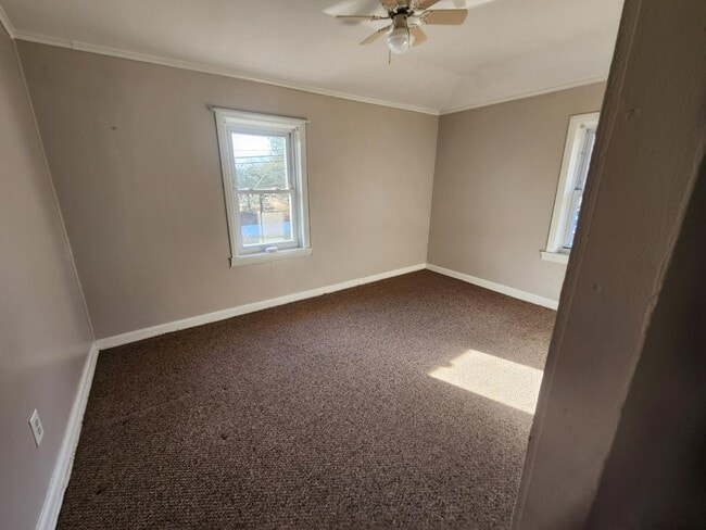 Building Photo - 2840 Goodells Rd