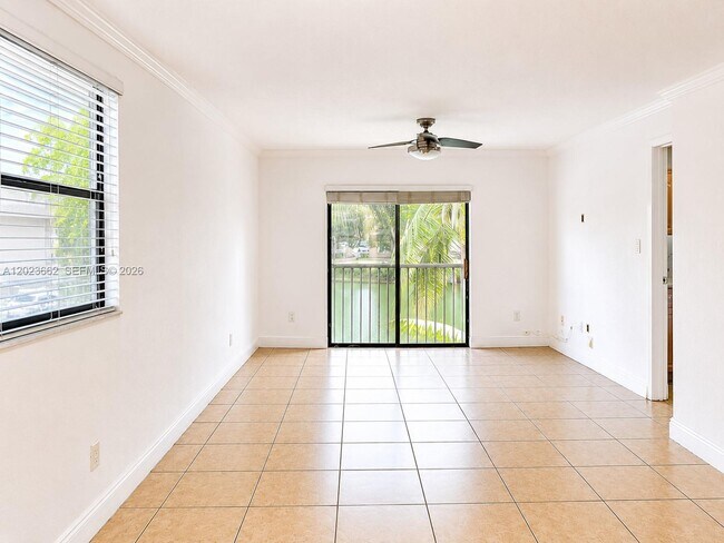 Building Photo - 7668 SW 152nd Ave