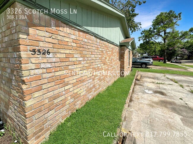Foto del edificio - 3326 Scotch Moss Ln