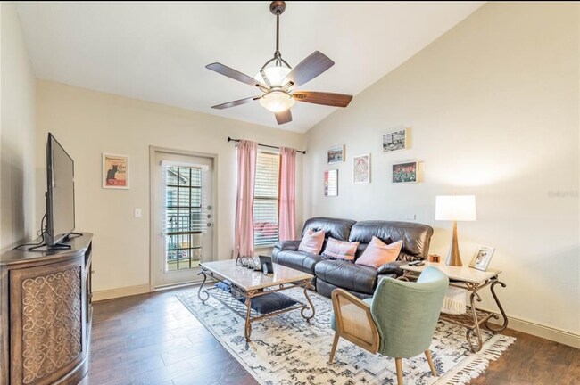 Foto del edificio - 18012 Villa Creek Dr