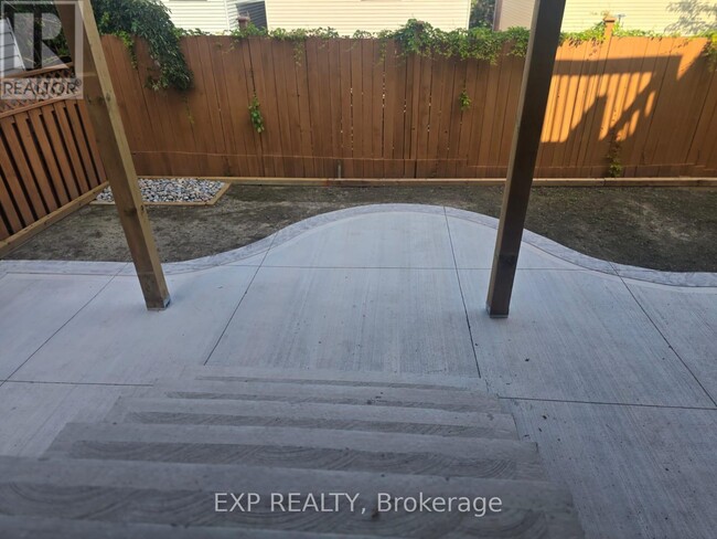 Building Photo - 2113 Theoden Ct
