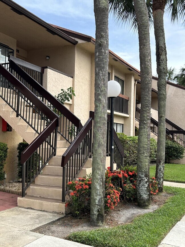 Foto del edificio - 2371 SW 15th St