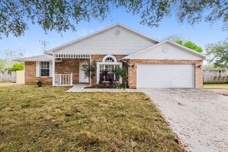 Building Photo - 807 Greenbelt Cir