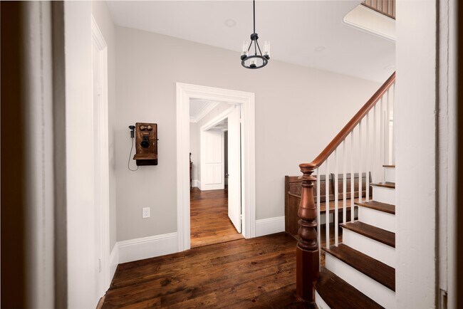 Foto del edificio - 137 Kendall Pond Rd