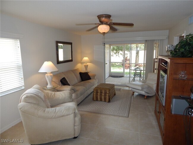 Building Photo - 26680 Little John Ct