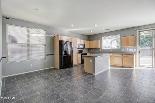 Building Photo - 11841 W Planada Ct