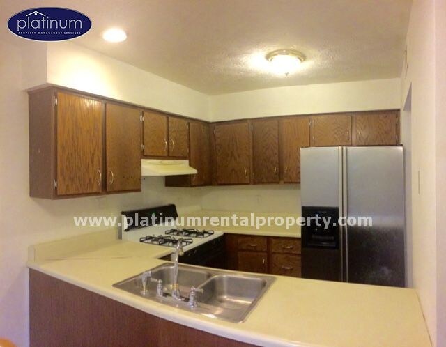 Foto del edificio - 964 Glynn Oaks Dr
