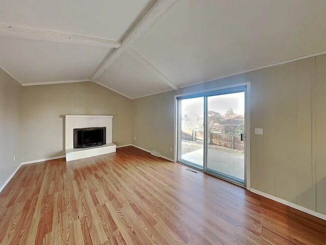 Building Photo - 6470 S Birch Cir