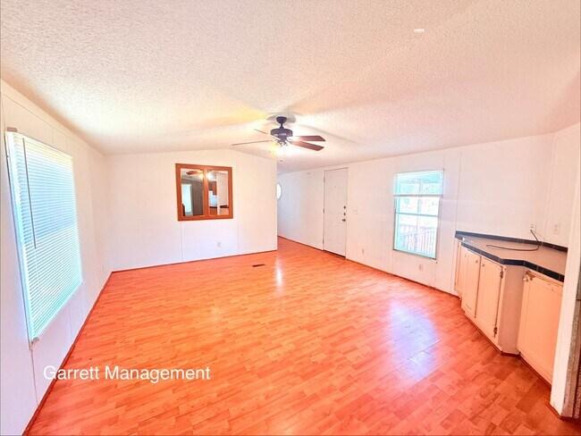 Foto del edificio - 3/2 Hoover Valley Doublewide