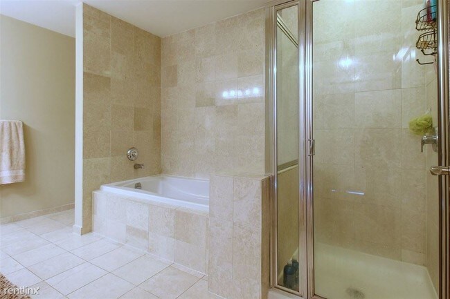 Foto del edificio - 2 br, 2 bath - 1160 S Citron St # 77