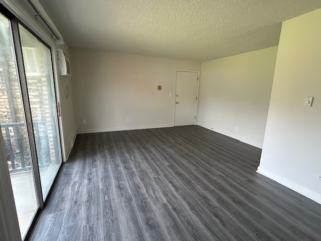 Building Photo - Yorkville Apartments