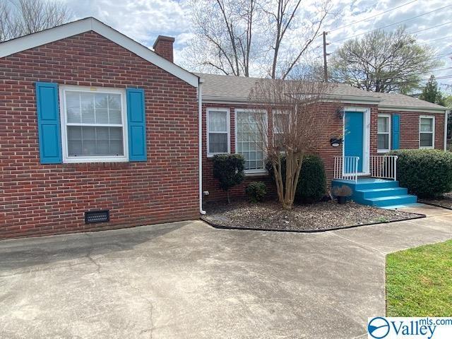 Building Photo - 1000 Longwood Dr SE