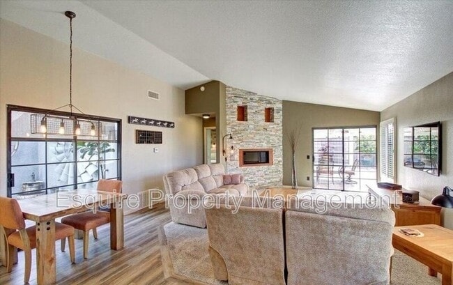 Building Photo - 618 Double Eagle Way