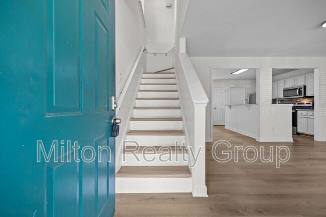 Foto del edificio - 107 Laura Ln