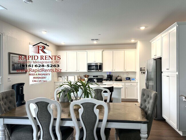 Foto del edificio - 8857 Charrington Wy