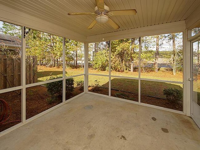 Building Photo - 1256 River Rock Rd