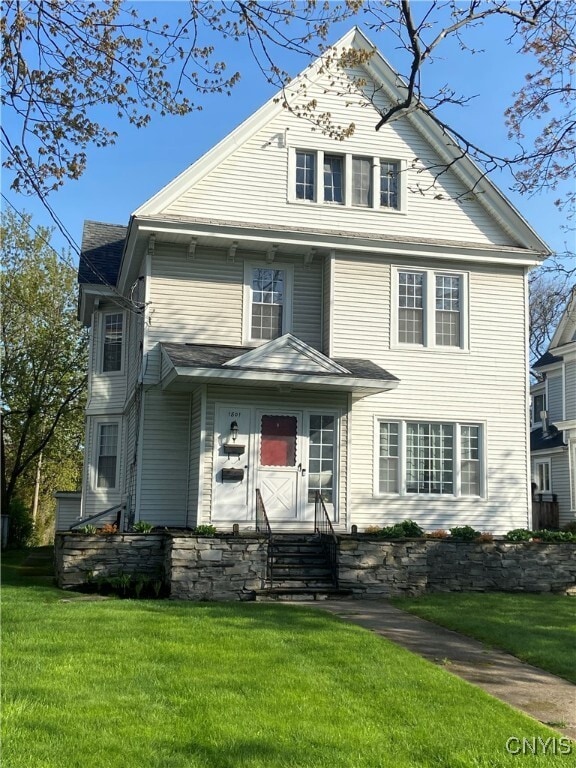 Building Photo - 1801 James St