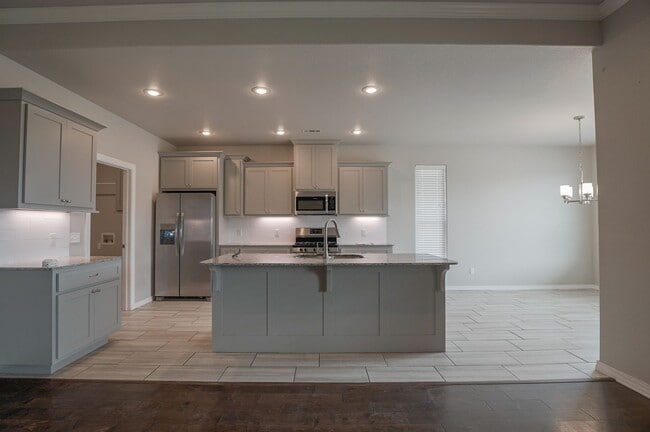 Building Photo - 3 Bedroom 2 Bath Home in Prairie Grove!