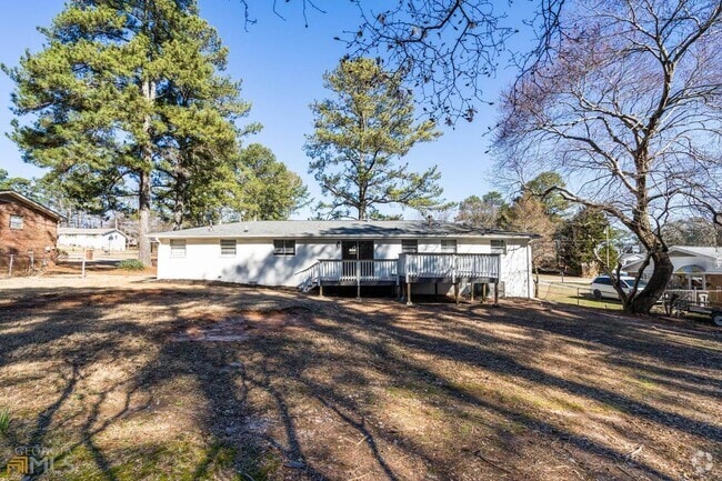 Building Photo - 5988 Lyndale St