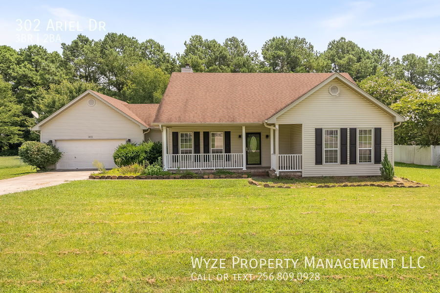 Primary Photo - 302 Ariel Dr