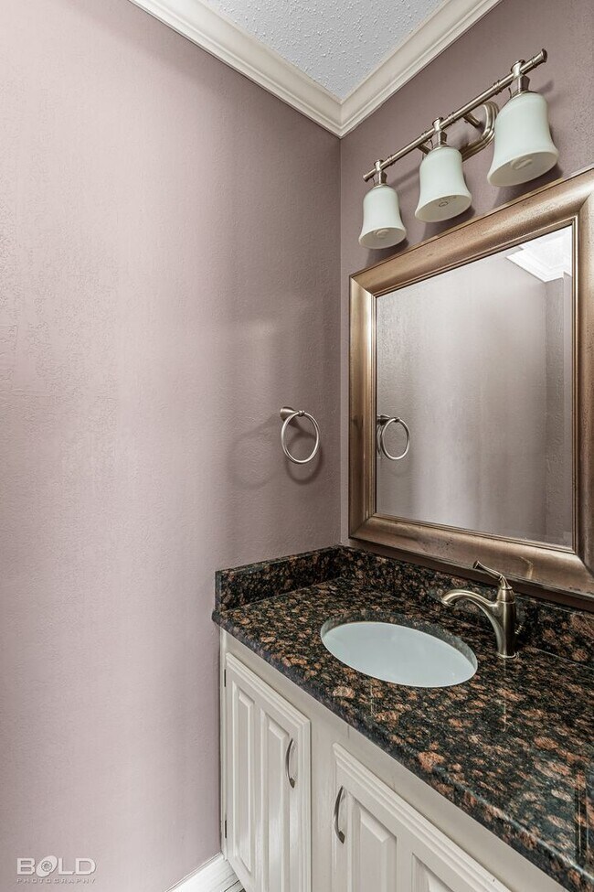 Foto del edificio - Townhome for rent!