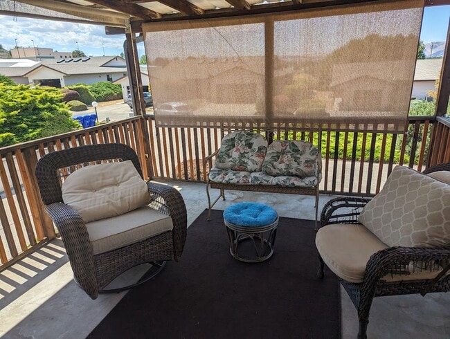 Foto del edificio - Attractive 3 bedroom 2 bath Condo in Wonderful Quiet Lewiston Neighborhood