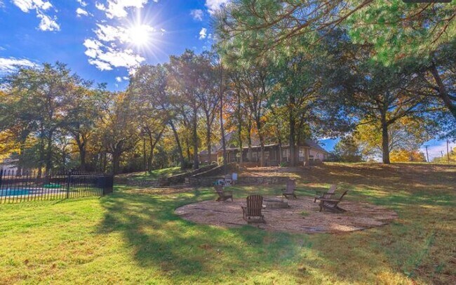 Foto del edificio - Executive Home for Rent 7 Acres with Resort Style Amenities