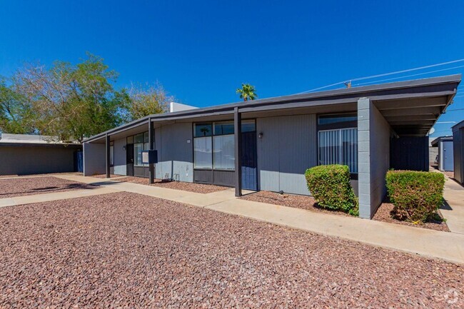 Building Photo - North Palms Townhomes