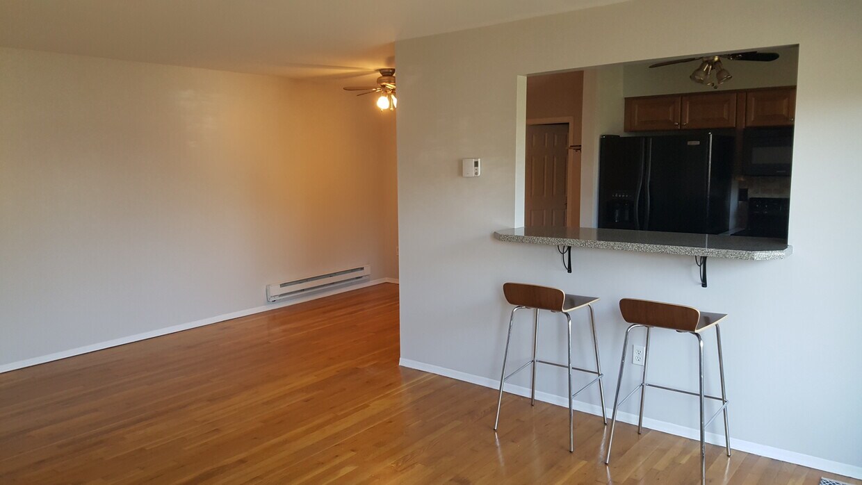 3115 Cromwell Ct, Millstone, NJ 08844 Condo for Rent in Millstone, NJ