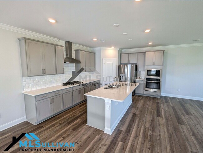 Foto del edificio - 721 Emerald Bay Cir