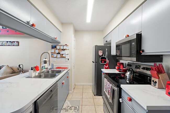 Building Photo - 2735 N Poinciana Blvd
