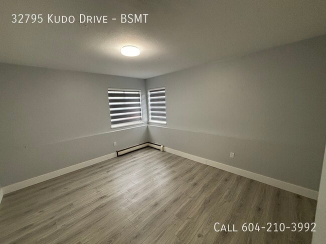 Building Photo - Bright Basement Suite with Large Bedrooms