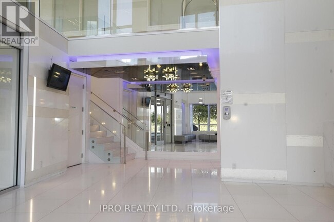 Building Photo - 110-110 Marine Parade Dr