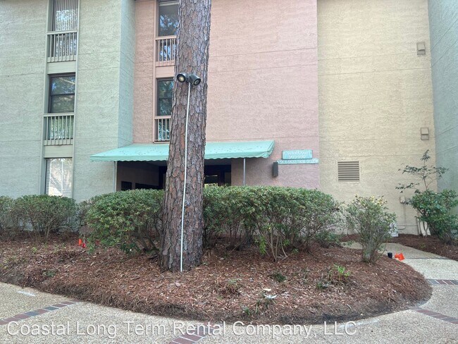 Building Photo - 3 br, 3 bath House - 6 Lighthouse Lane #91...