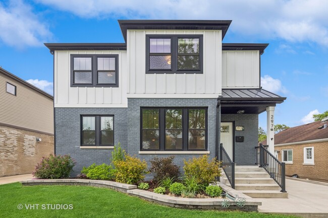 Building Photo - 297 Highland Ave