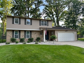 Building Photo - 6008 Cordava Ct