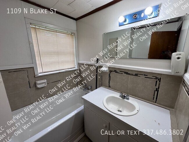 Building Photo - Homey 3/2 in North Lake Charles
