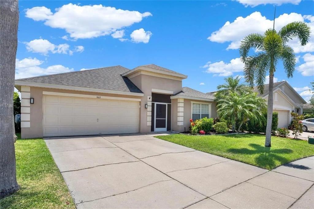 Foto principal - 2817 Maguire Dr