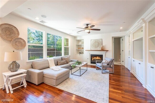 Foto del edificio - 4 br, 4.5 bath House - 6 Shepherd Ct