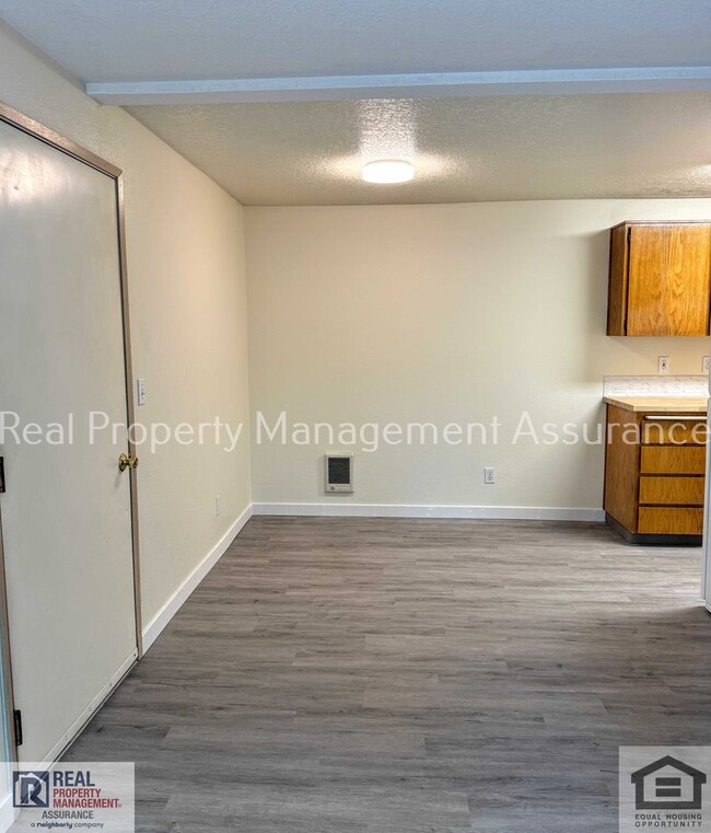 Foto del edificio - 13227 SW 2nd St