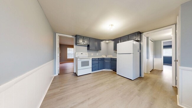 Building Photo - 447-449 Cline