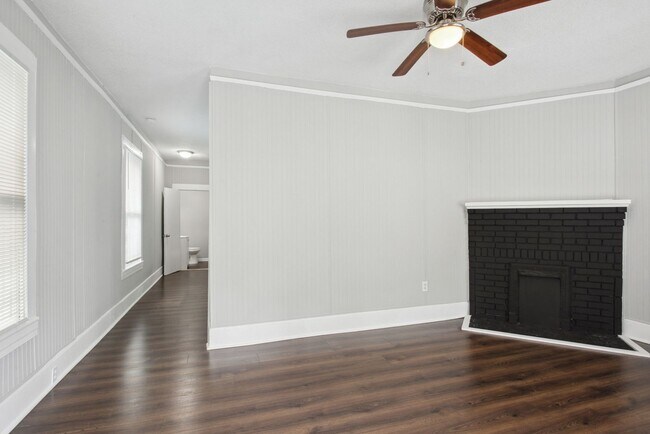 Foto del edificio - Large 2BR/1BA Ardsley Park Area Savannah H...