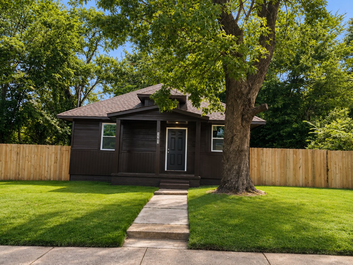 Photo - 1191 Sylvan St (Memphis, TN)