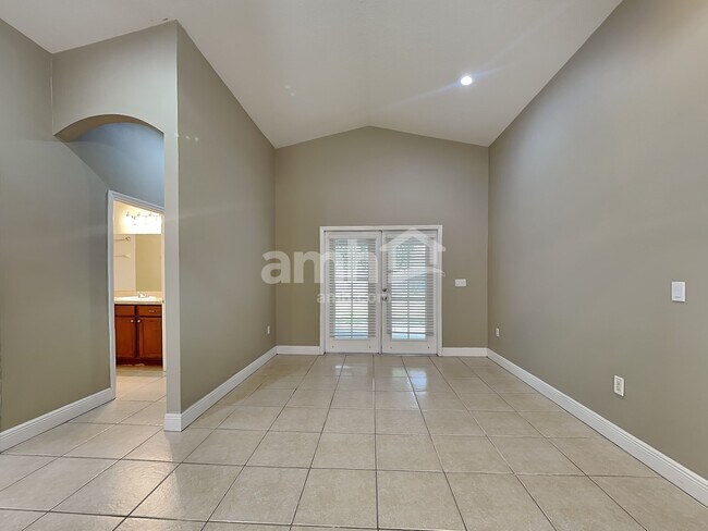 Foto del edificio - 403 Lisa Ann Ct