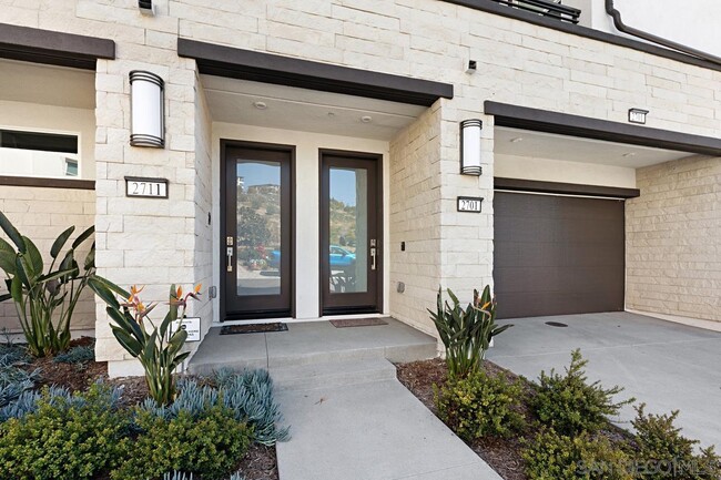 Building Photo - 2701 Community Dr
