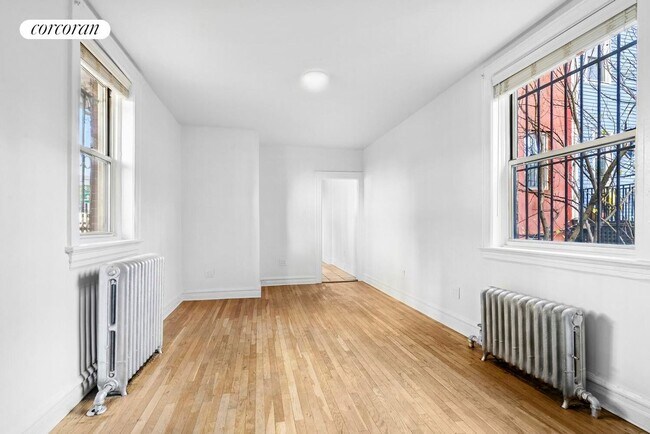 Foto del edificio - 338 Clermont Ave