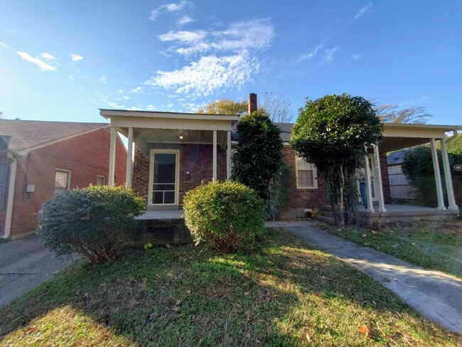 Building Photo - 517 S Barksdale St